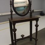 733 6086 DRESSING TABLE